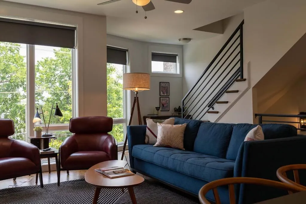 Perfectly Located-Walk To Bars- Close To Broadway Nashville